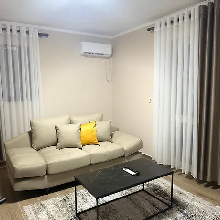 Appartement Garten Tirana
